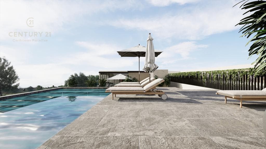 Exclusive apartment just steps from the ocean and 5th Avenue P4303