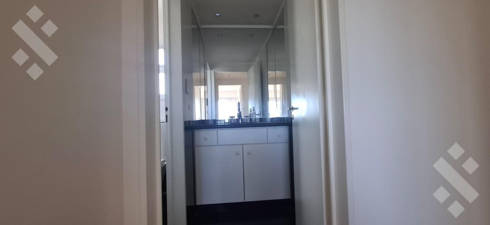 3-bedroom apartment for rent. General area: Ameghino 1500, Neuquén