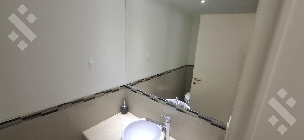3-bedroom apartment for rent. General area: Ameghino 1500, Neuquén
