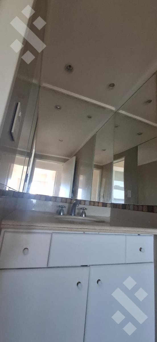 3-bedroom apartment for rent. General area: Ameghino 1500, Neuquén