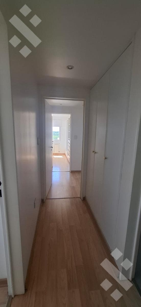 3-bedroom apartment for rent. General area: Ameghino 1500, Neuquén