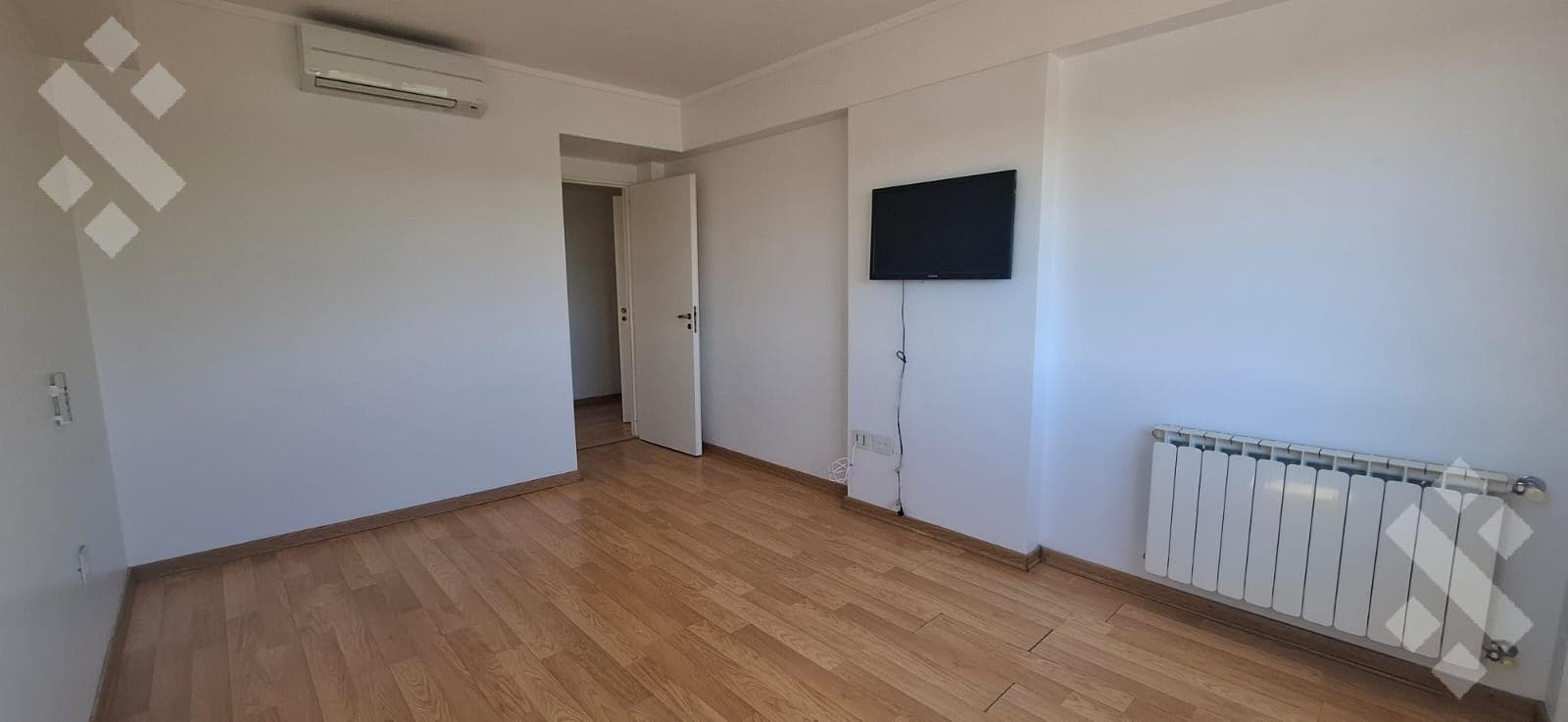 3-bedroom apartment for rent. General area: Ameghino 1500, Neuquén