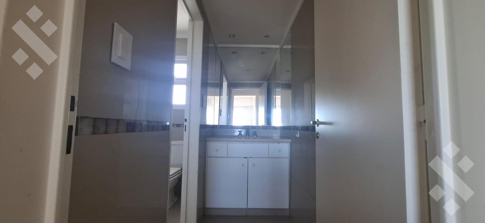 3-bedroom apartment for rent. General area: Ameghino 1500, Neuquén