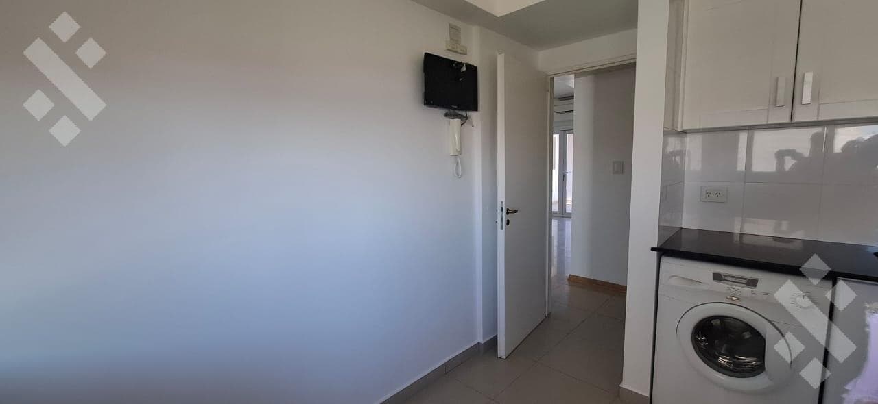 3-bedroom apartment for rent. General area: Ameghino 1500, Neuquén