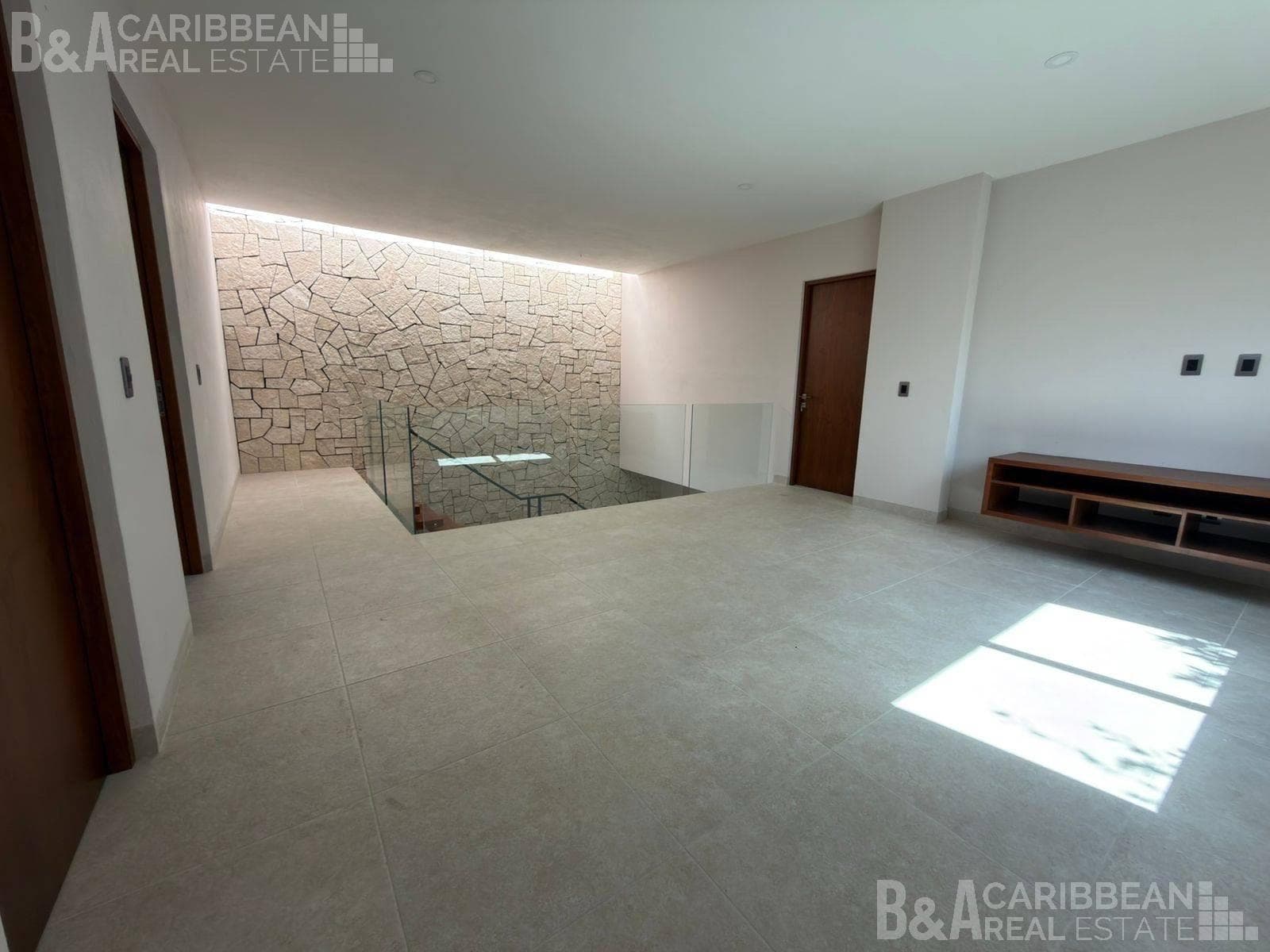 House for Sale on Via Cumbres, Cancún