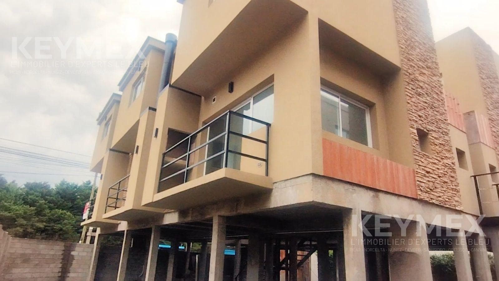 Apartment across from Austral University Hospital
