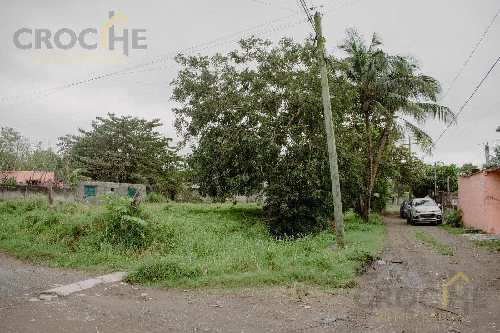 Investment lot in the Libertad de Expresión neighborhood, "Las Bajadas" area