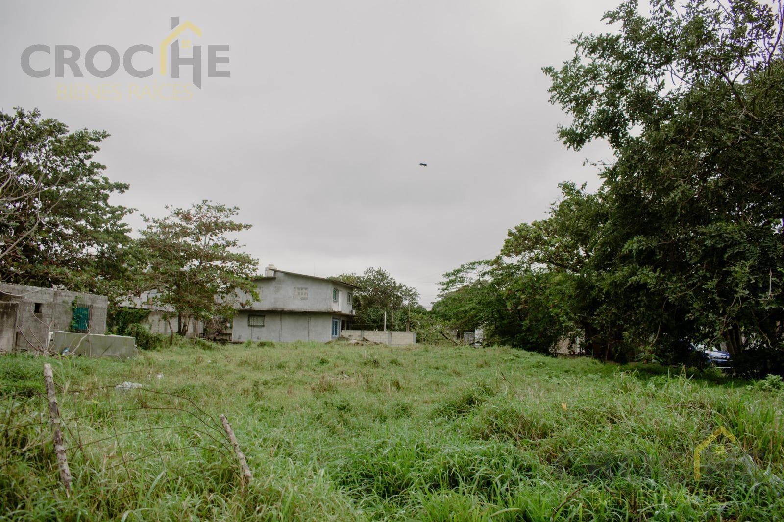 Investment lot in the Libertad de Expresión neighborhood, "Las Bajadas" area