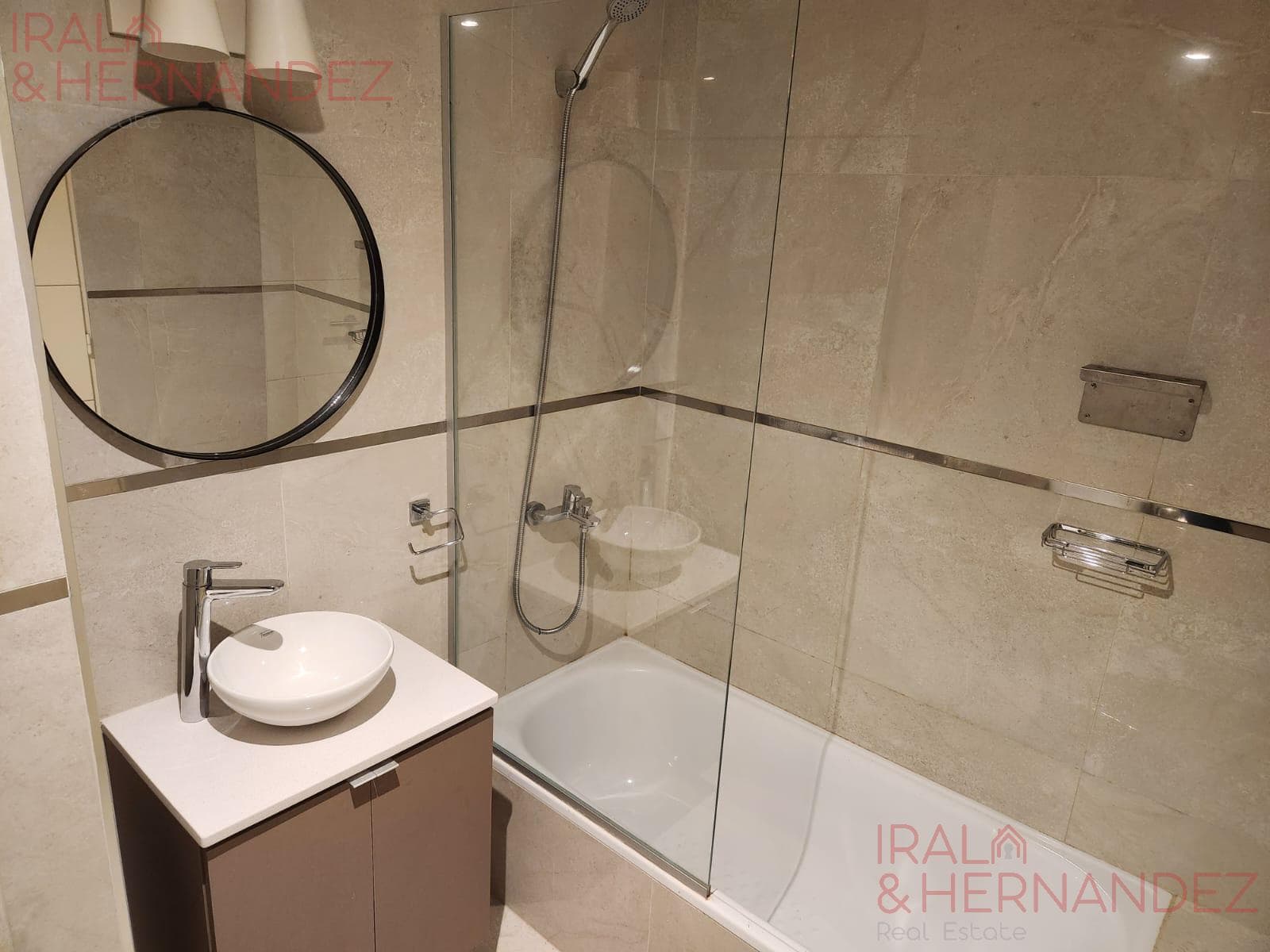 Apartment - Monserrat - Studio for Sale INVESTMENT