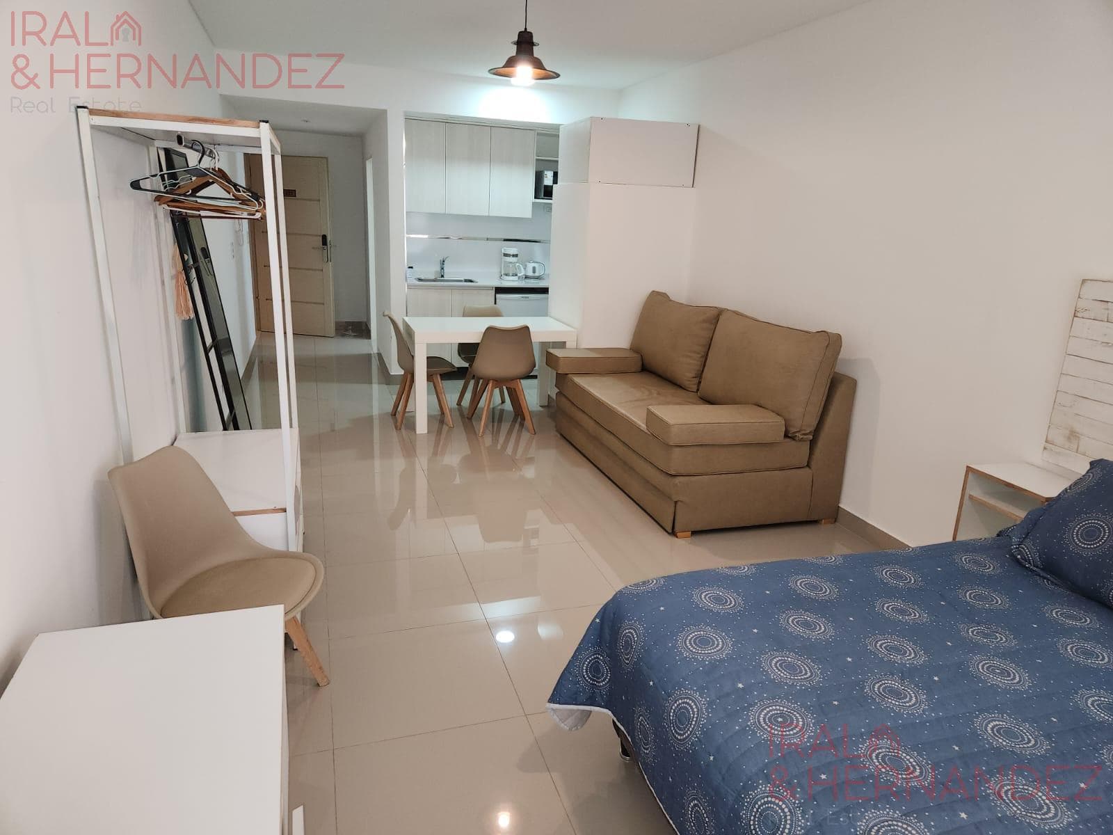 Apartment - Monserrat - Studio for Sale INVESTMENT
