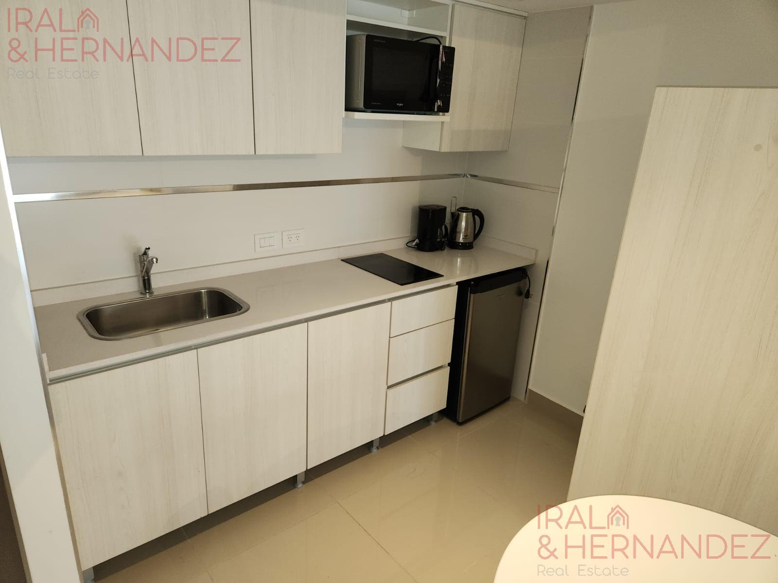 Apartment - Monserrat - Studio for Sale INVESTMENT