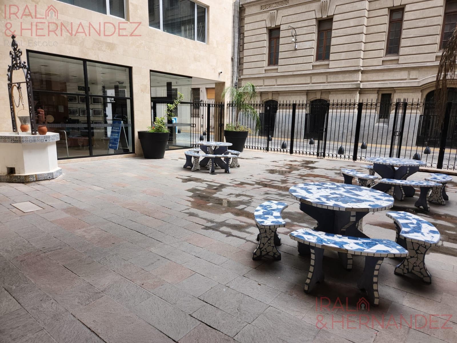Apartment - Monserrat - Studio for Sale INVESTMENT