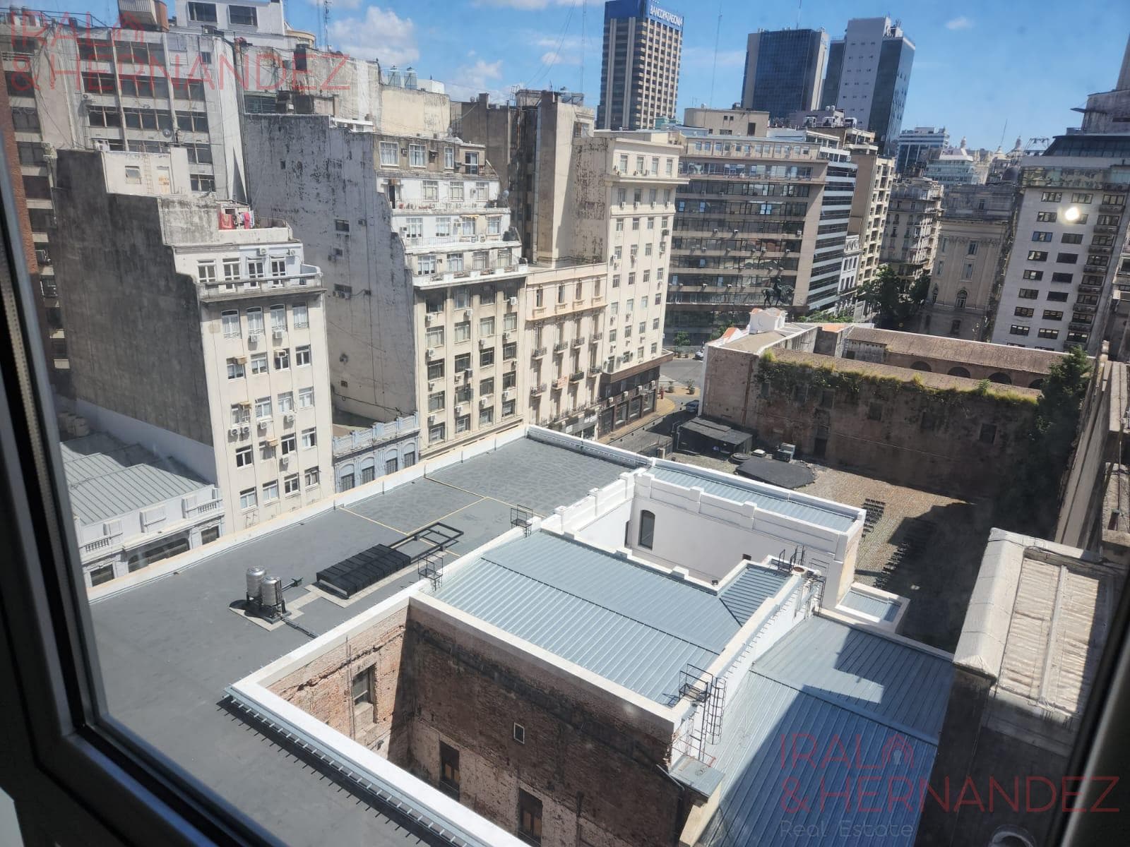 Apartment - Monserrat - Studio for Sale INVESTMENT