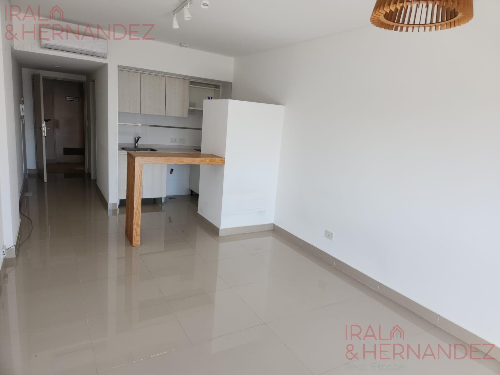 Apartment - Monserrat - Studio for Sale INVESTMENT