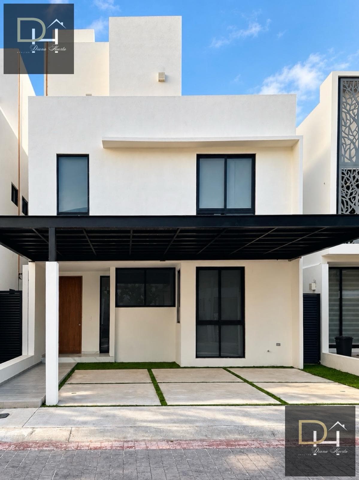 CASA EN VENTA/RENTA EN RESIDENCIAL AQUA