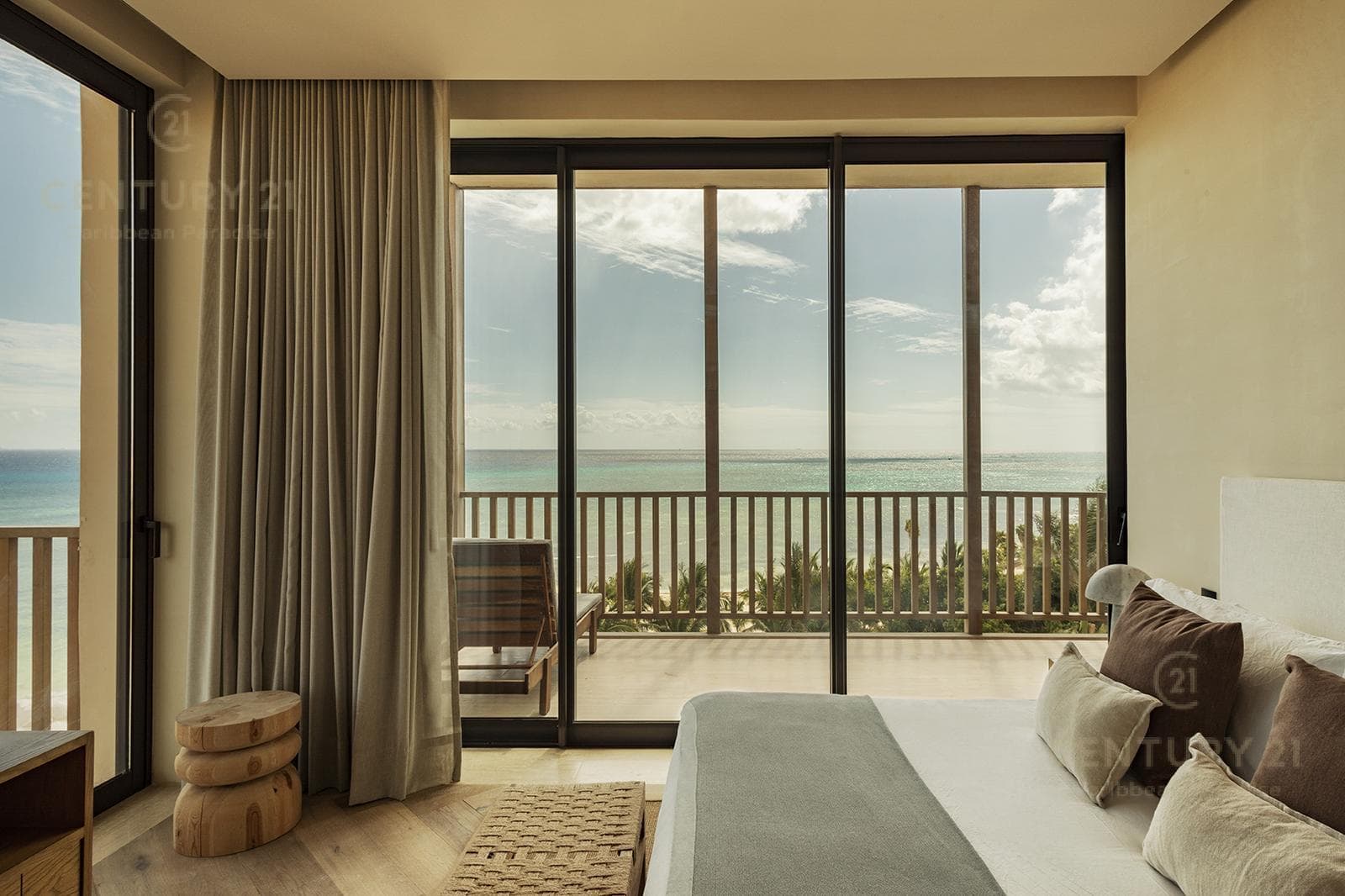 6-Bedroom Pentgarden for Sale in an Exclusive Residential Complex | Playa del Carmen P4309