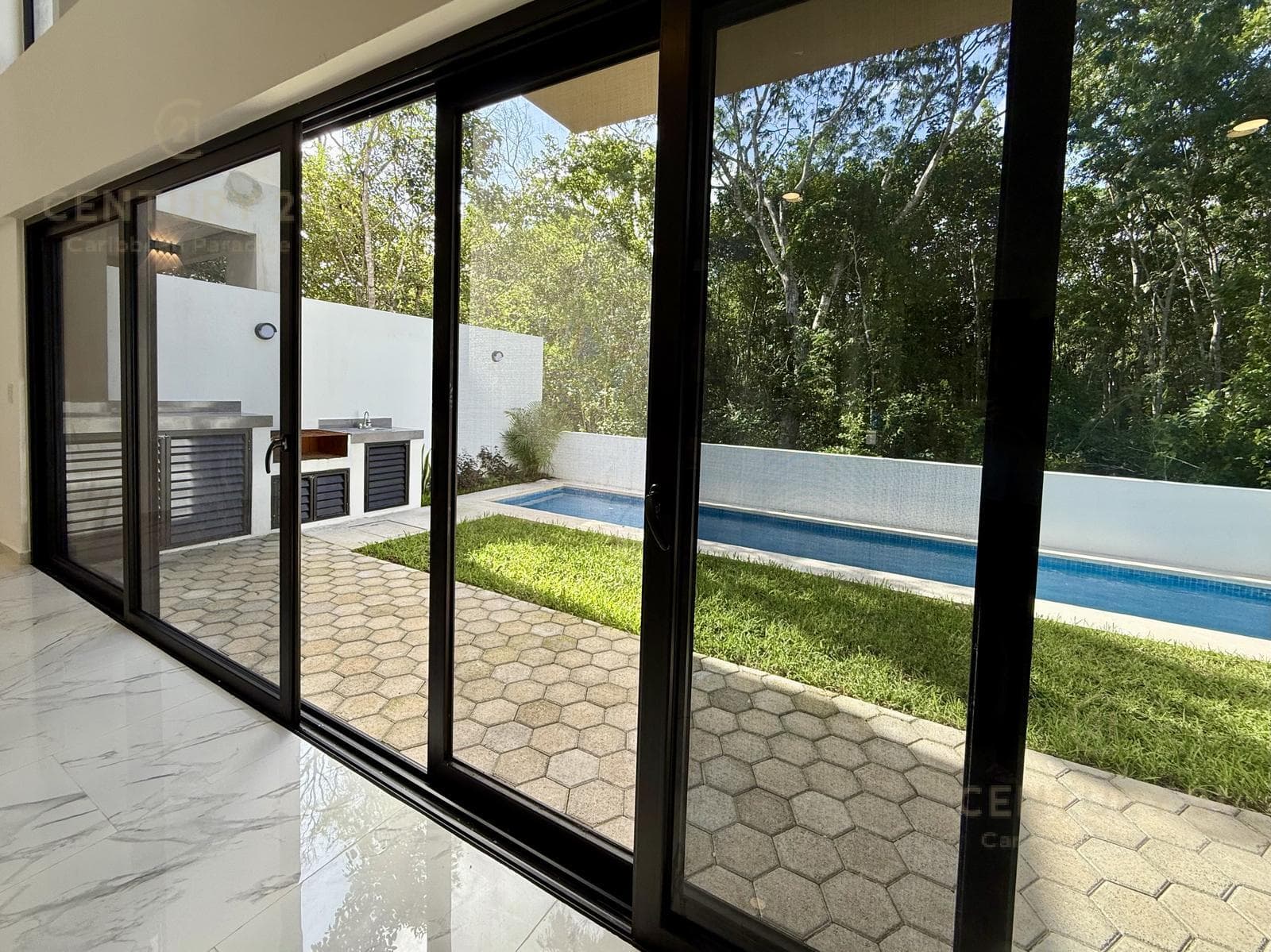 4-Bedroom House for Sale on Via Cumbres in Cancun | C3952