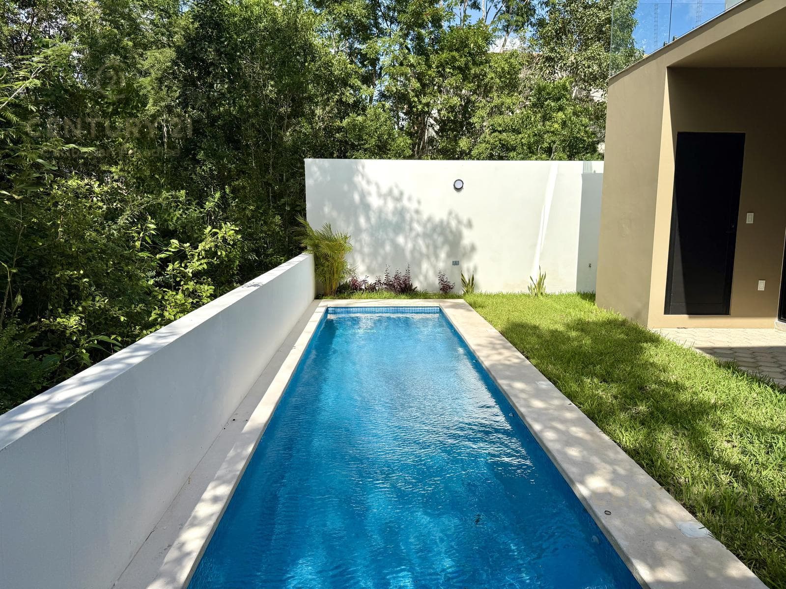4-Bedroom House for Sale on Via Cumbres in Cancun | C3952