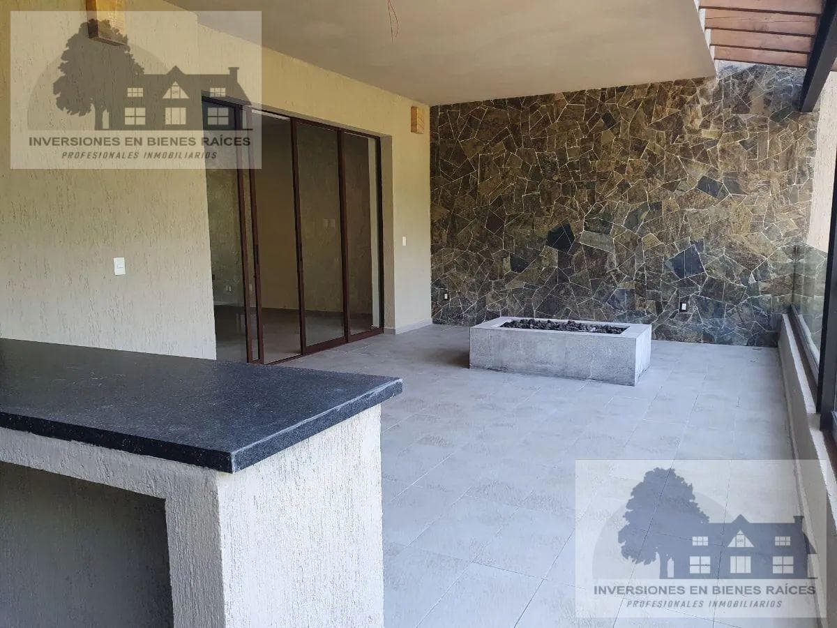 House for rent in a condominium complex
