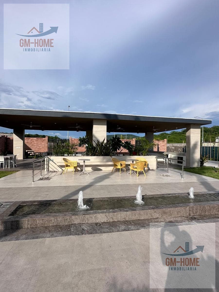 Lot in Sonterra II
