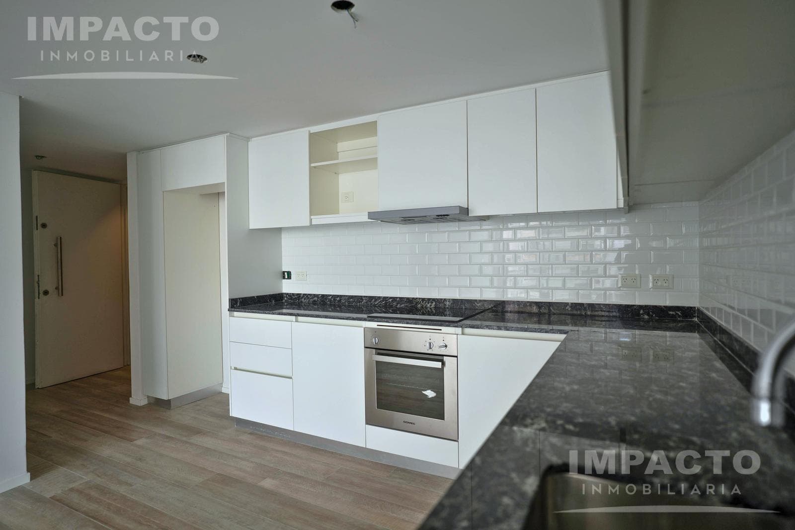 4-Room Apartment for Sale in Buenos Aires, Balvanera