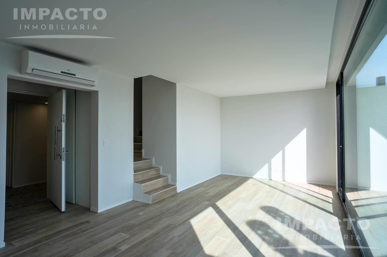 Duplex for Sale with Terrace and Grill in Buenos Aires