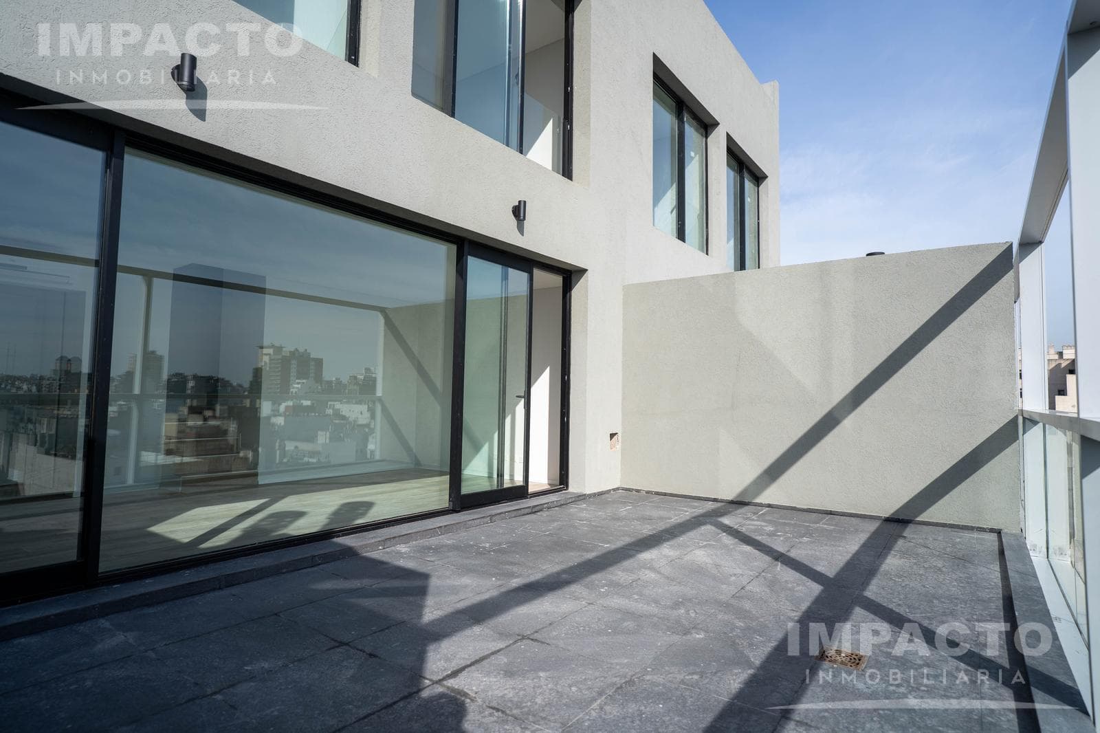 Duplex for Sale with Terrace and Grill in Buenos Aires
