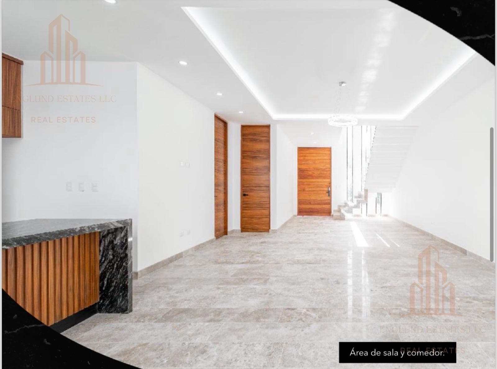 House for Sale in Cumbres Residencial