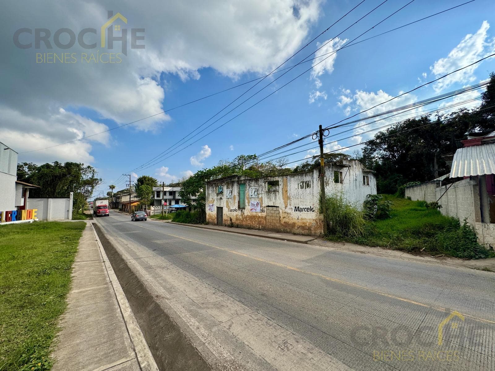 9,562.77 square meters in the Bodegas area between Trancas and Coatepec