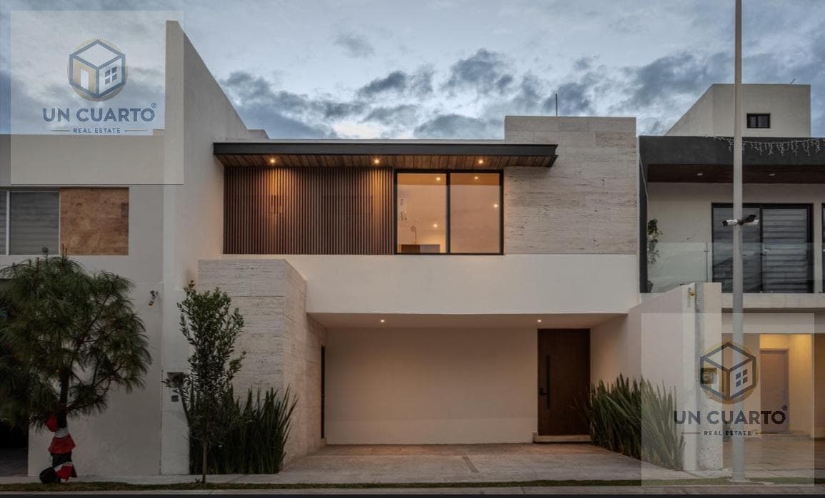 Designer Home in SAN ANGEL IV