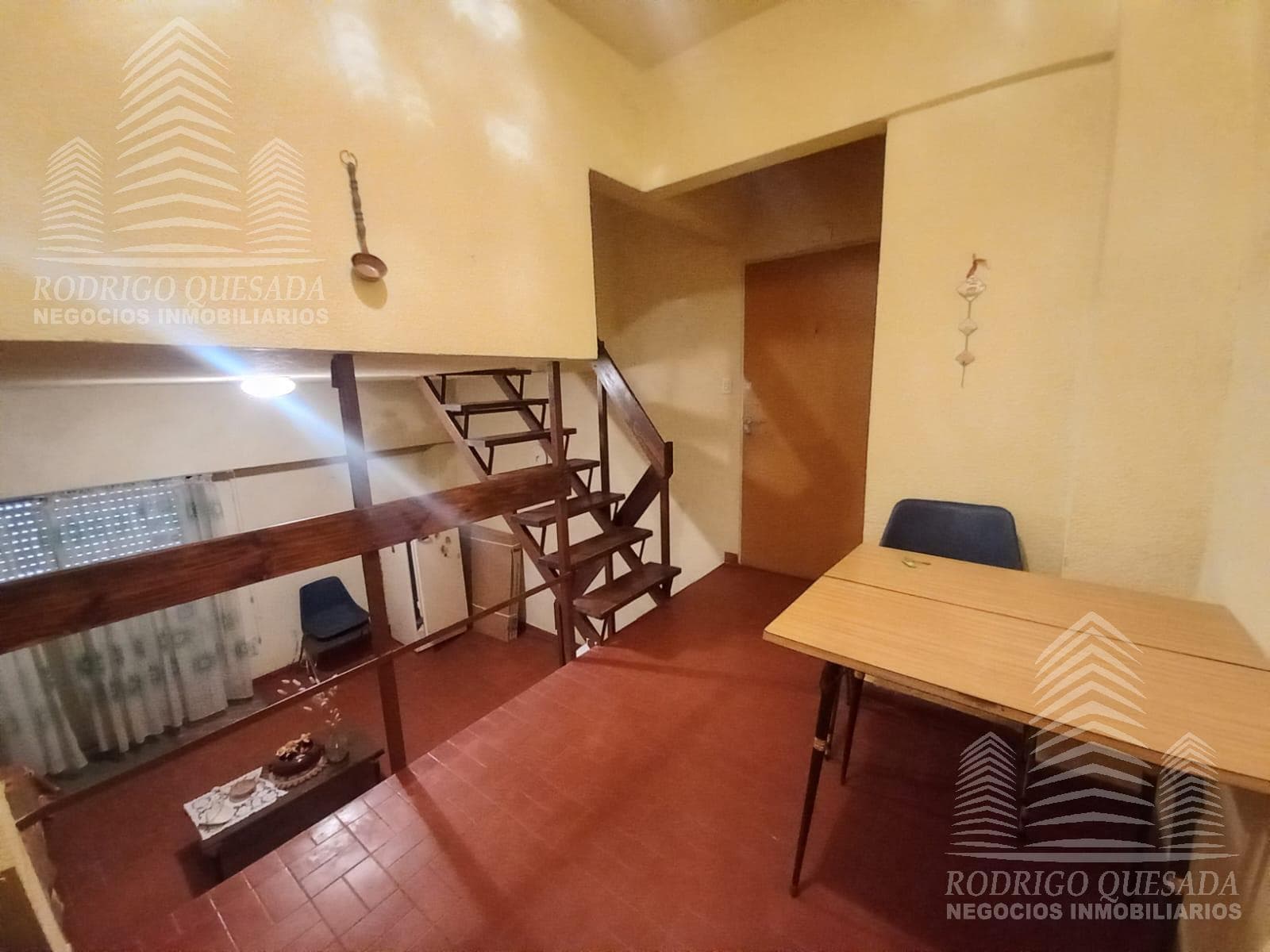Spacious 2-room apartment!!