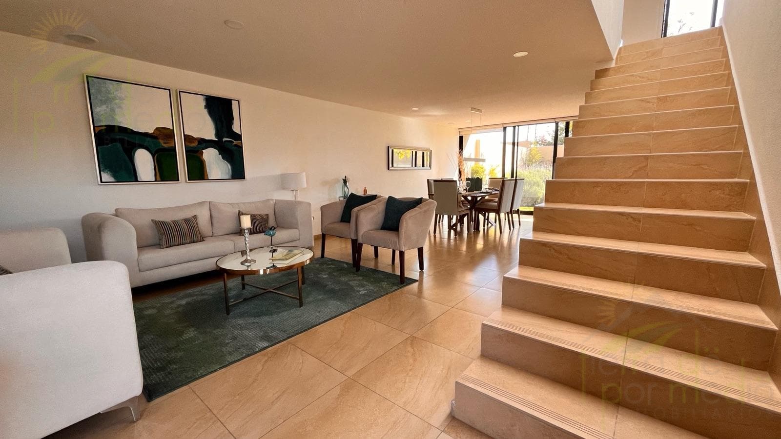 House for Sale on a Private Street in Altos Juriquilla, Querétaro