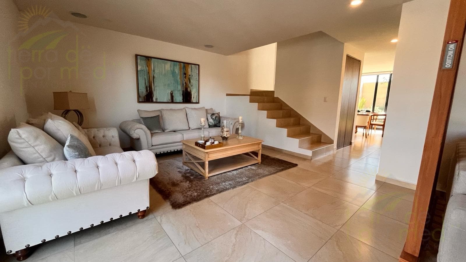 House with a Roof Garden for Sale in Nuevo Refugio, Querétaro