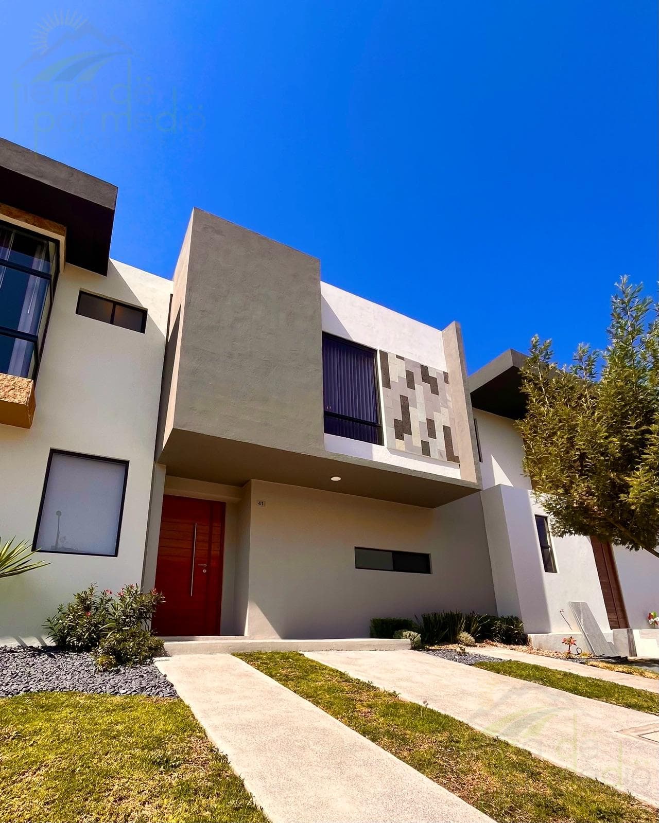 Opportunity! Beautifully Designed House for Sale in Zibata, Querétaro