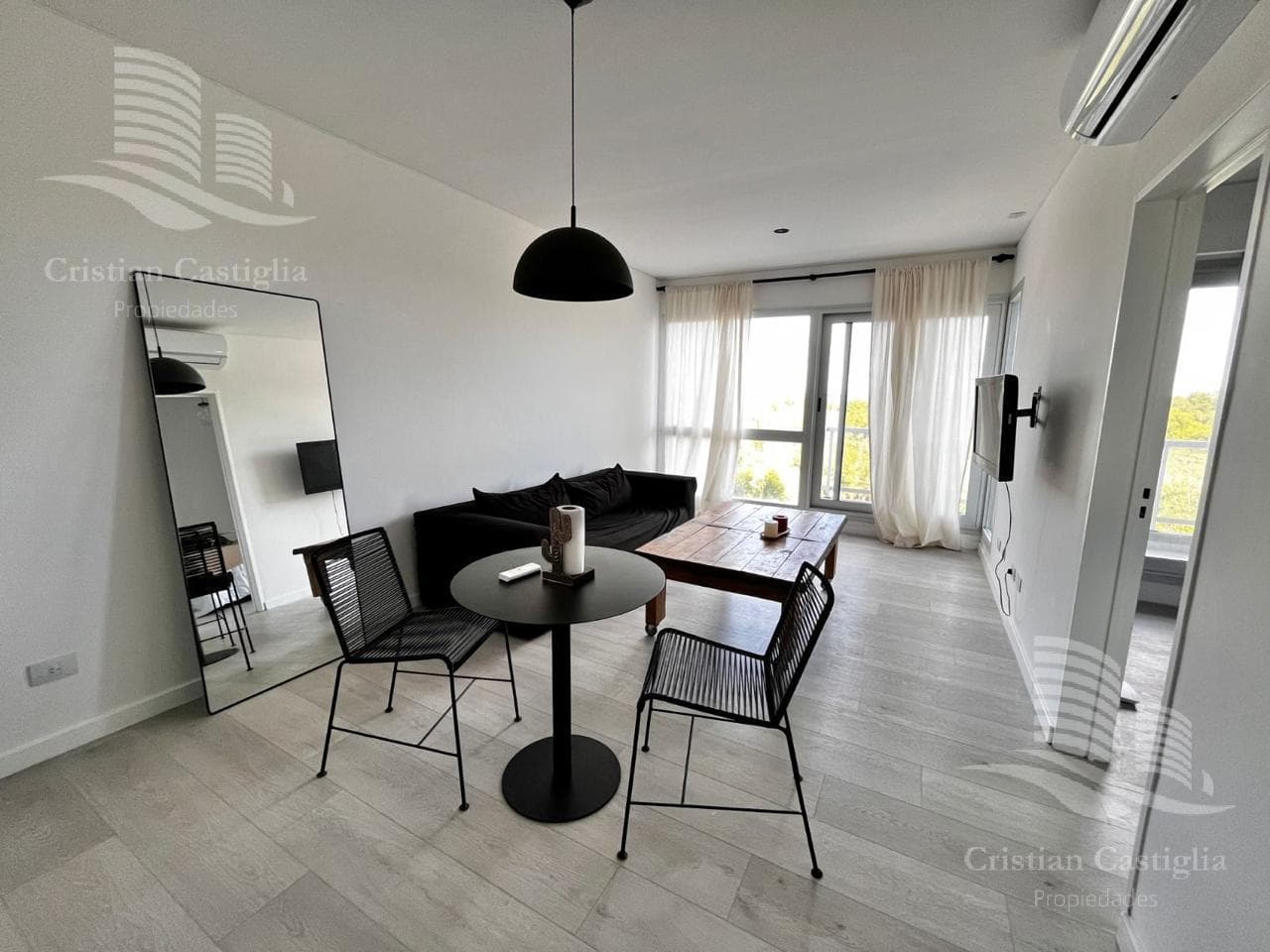 Apartment in Remeros Beach
