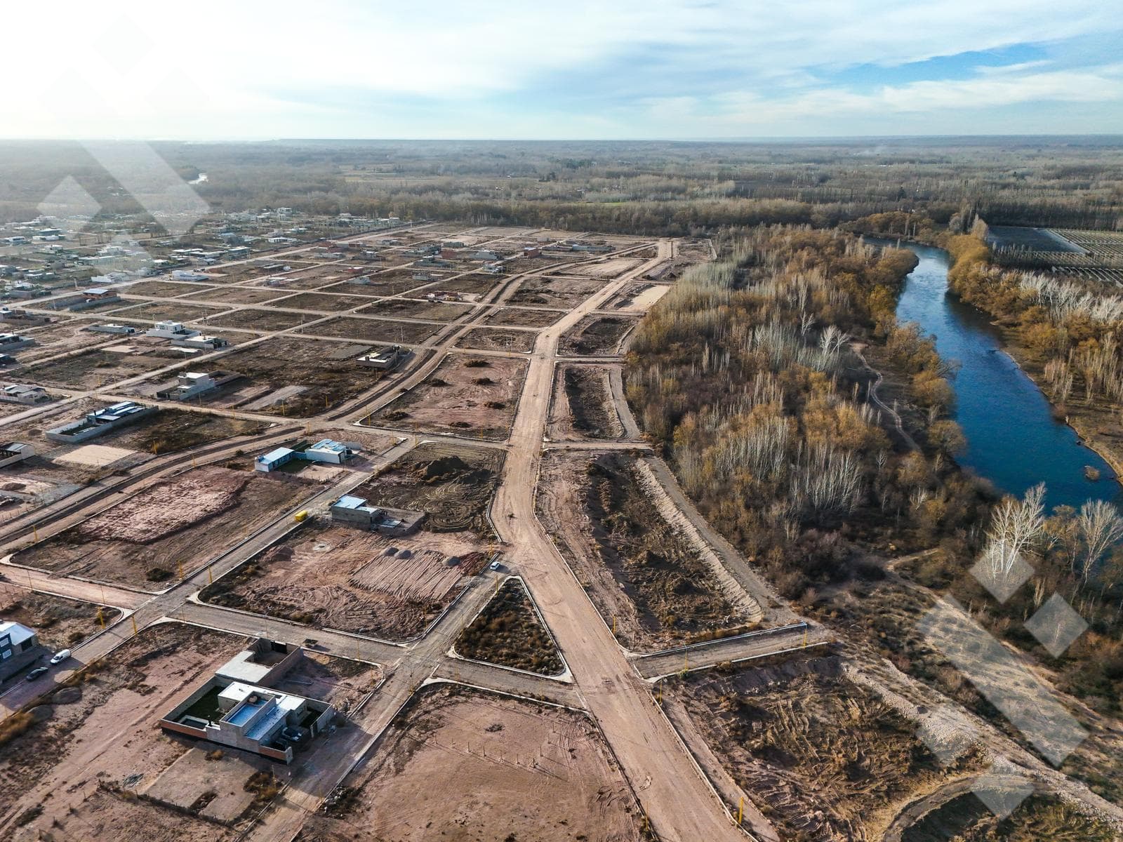 For Sale: Lot, 649 m2 - Prima Terra - Centenario - Neuquén