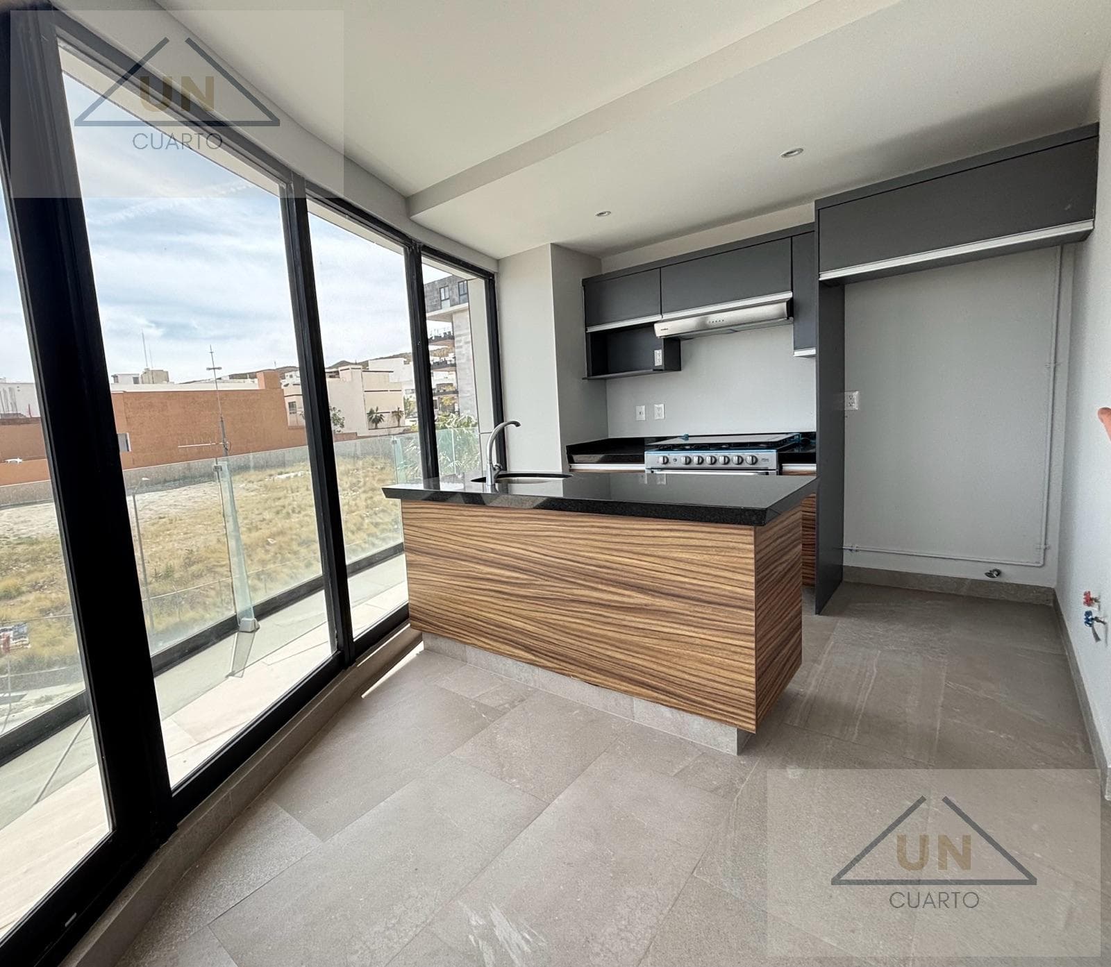 WITH AN INCREDIBLE VIEW IN PEDREGAL