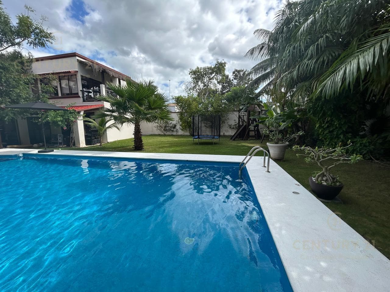 Casa 4 Recamaras en Venta Residencial Campestre Cancun | Con Alberca Privada | C4024