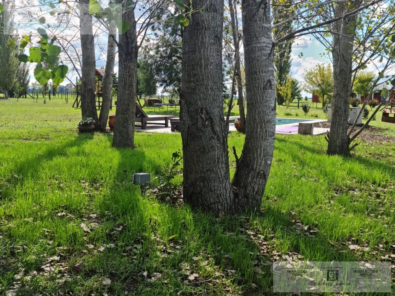 Venta casa chacra 4 ambientes Barrio La Catalina Carlos Keen Lujan
