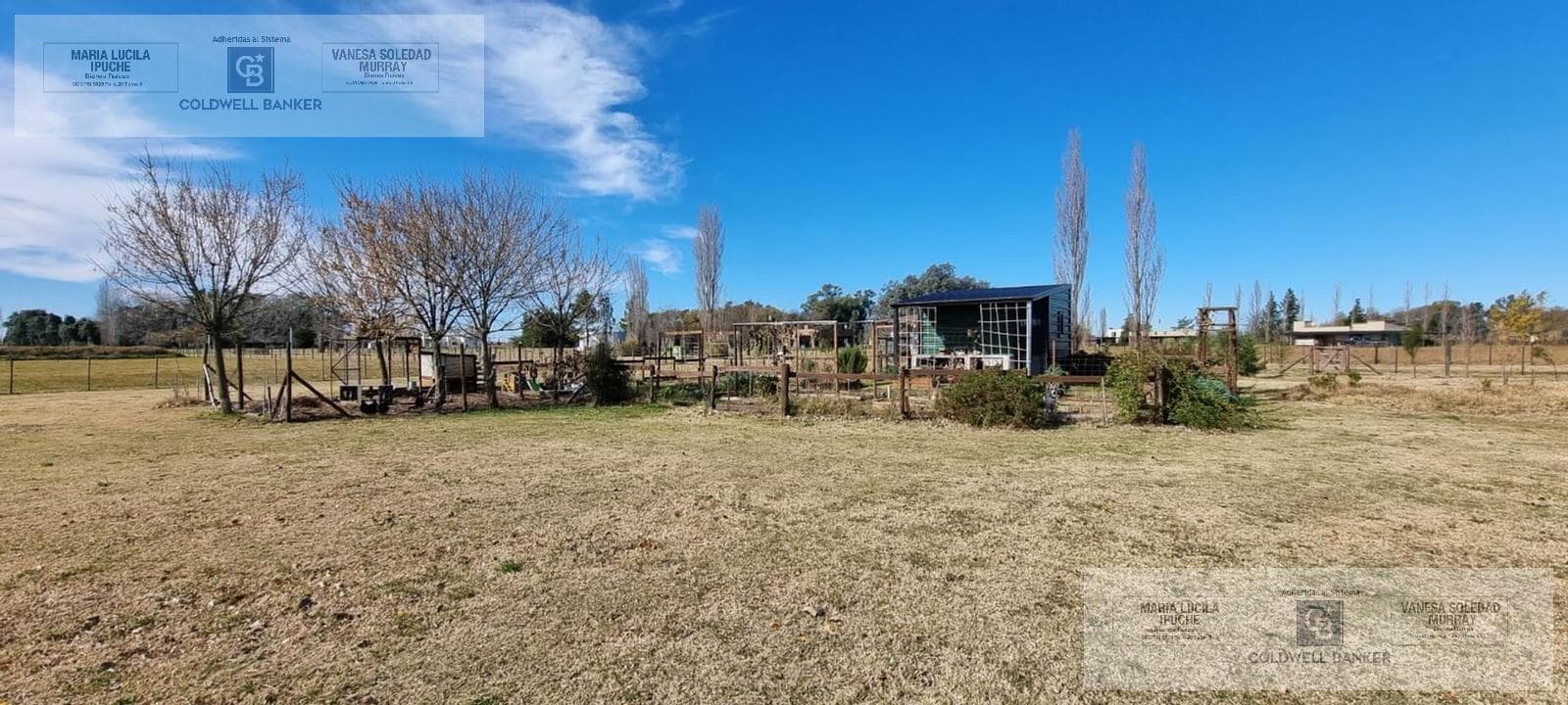 Venta casa chacra 4 ambientes Barrio La Catalina Carlos Keen Lujan