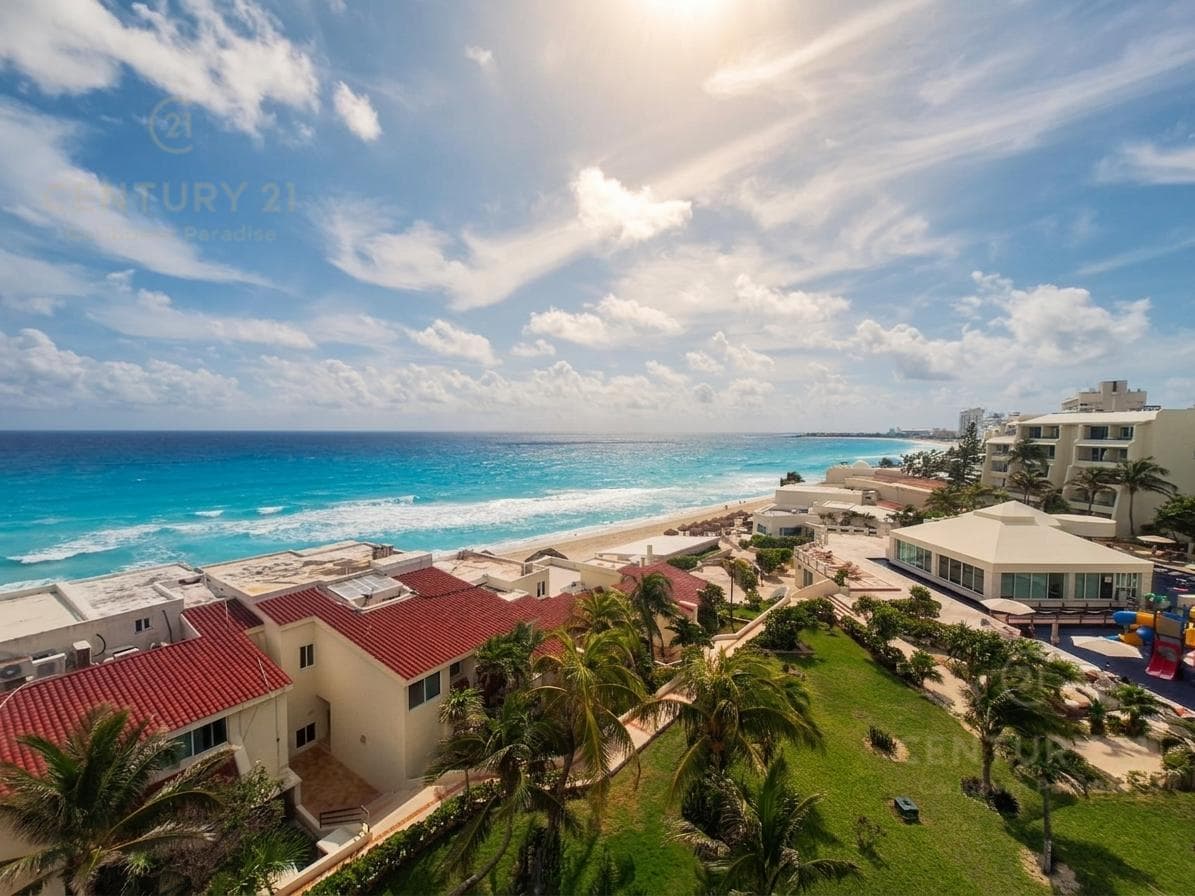 2-Bedroom Oceanfront Penthouse for Sale | Lagoon Vie Solymar Cancun | P4370