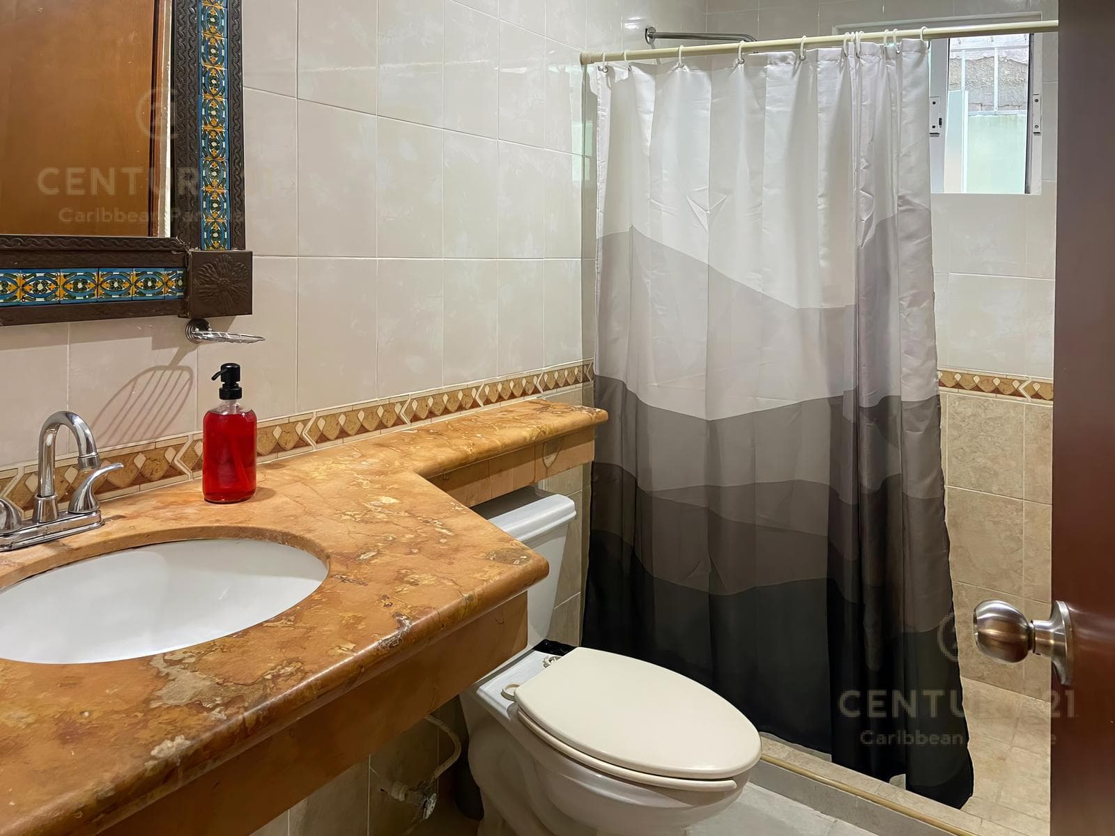 En Venta Condo PB 2 Rec Céntrico en Playa del Carmen P4363