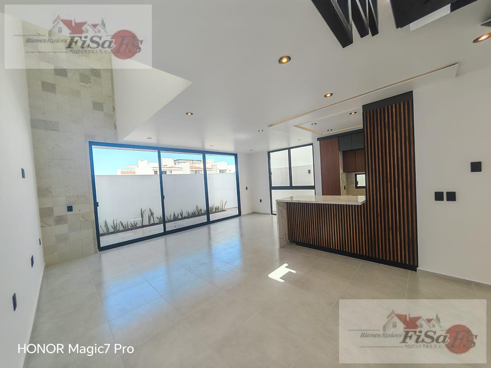 HOUSE FOR SALE SANTUARIA