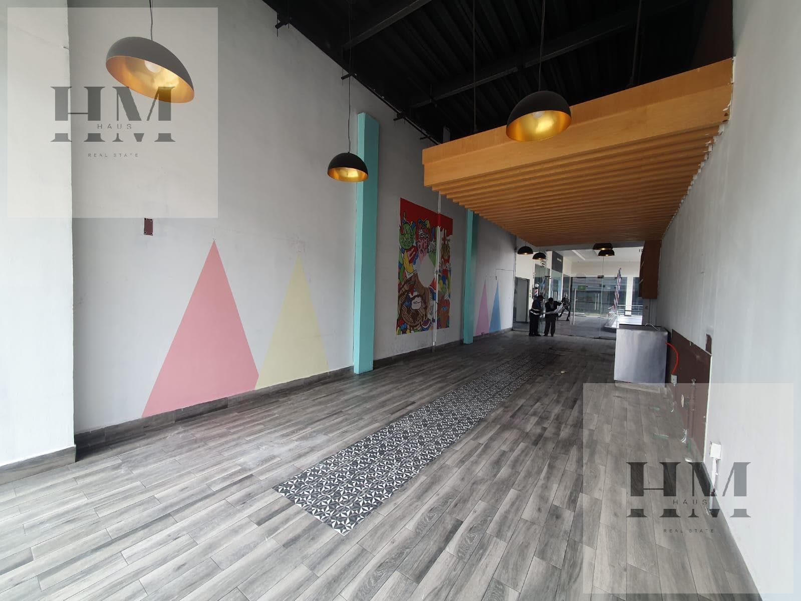 Se rentan locales Perinorte - 75m2