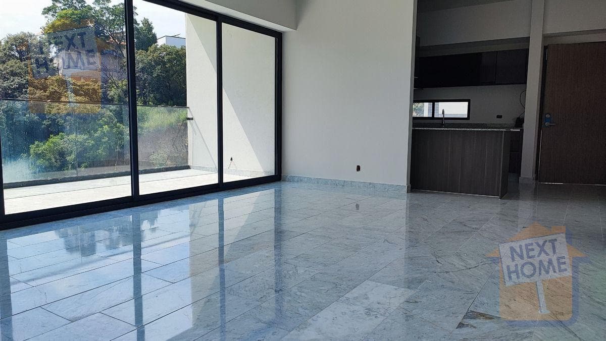 APARTMENT FOR SALE IN INTERLOMAS