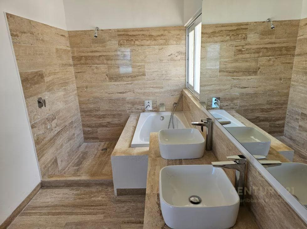 Penthouse 3 Recamaras en Renta con Vista al Mar | Condominio Solymar Cancun | C3957