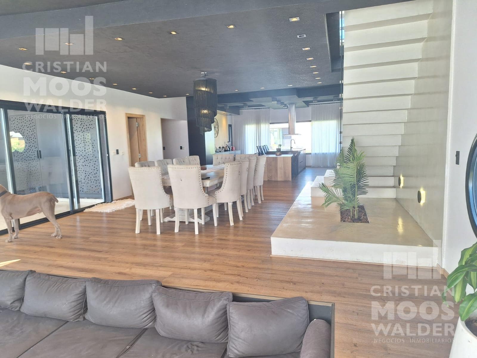 House in Canton Islas: 5 bedrooms, an exclusive property overlooking the lagoon.