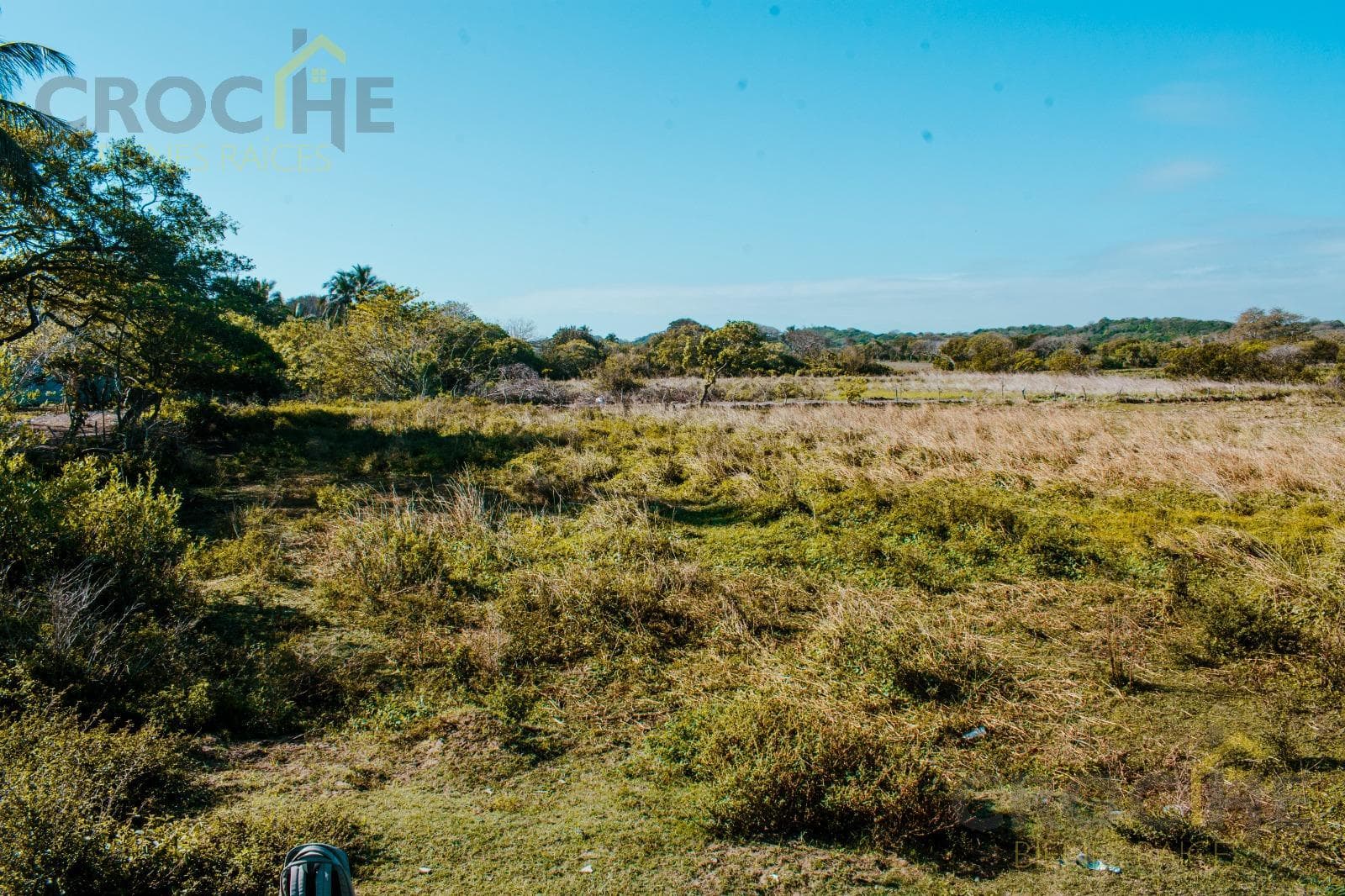 Land for sale on Zapote Beach, next to the Playa Pelicano Residential Complex