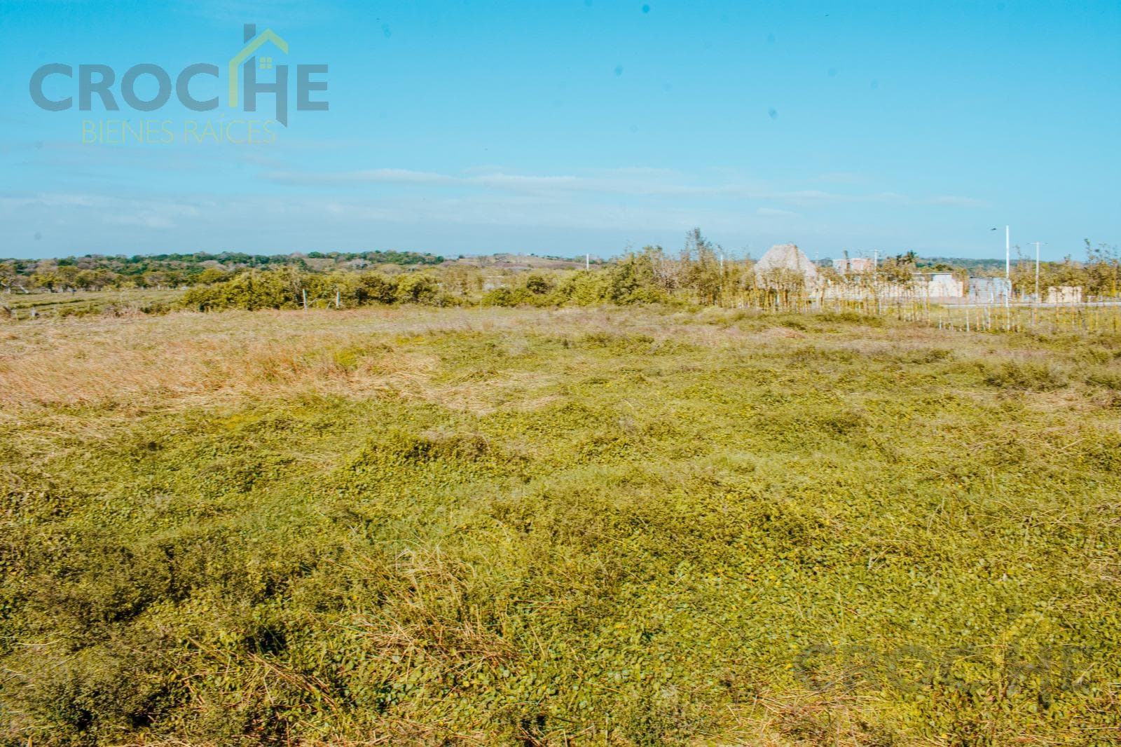 Land for sale on Zapote Beach, next to the Playa Pelicano Residential Complex