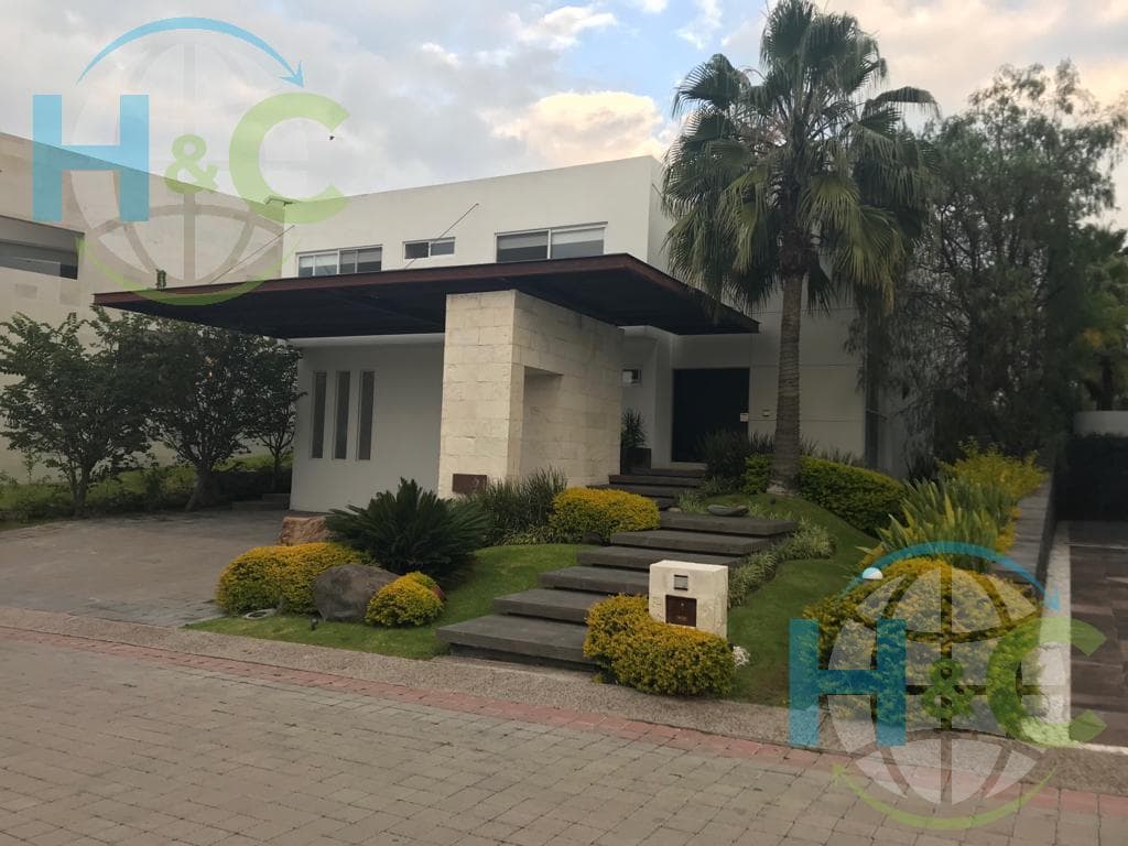 HOUSE FOR RENT IN VILLAS REGENCY, JURICA, QUERÉTARO